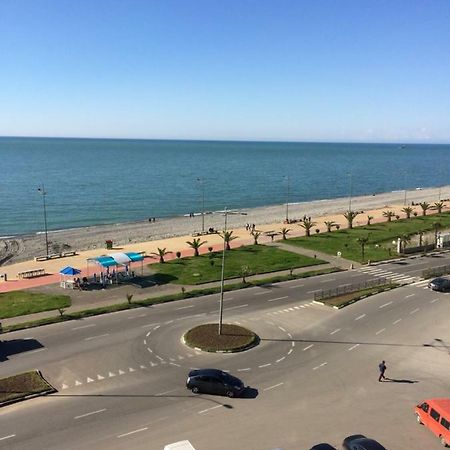 House On The Beach Batumi Exterior photo
